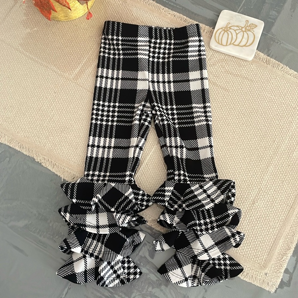 Toddler Ruffle Bell bottoms 4 y.o
